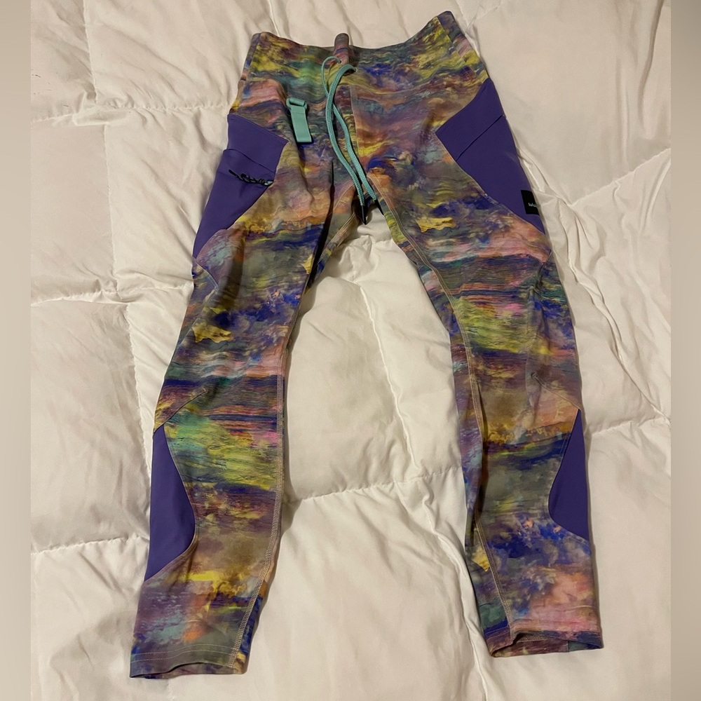 Lululemon Women’s hiking leggings